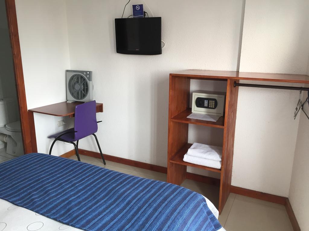 Hotel Esmeralda Iquique Zimmer foto